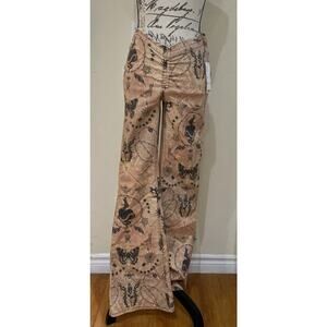 Urban Outfitters BDG Ruched Dipped V-Front Flare Printed Jeans Size 28